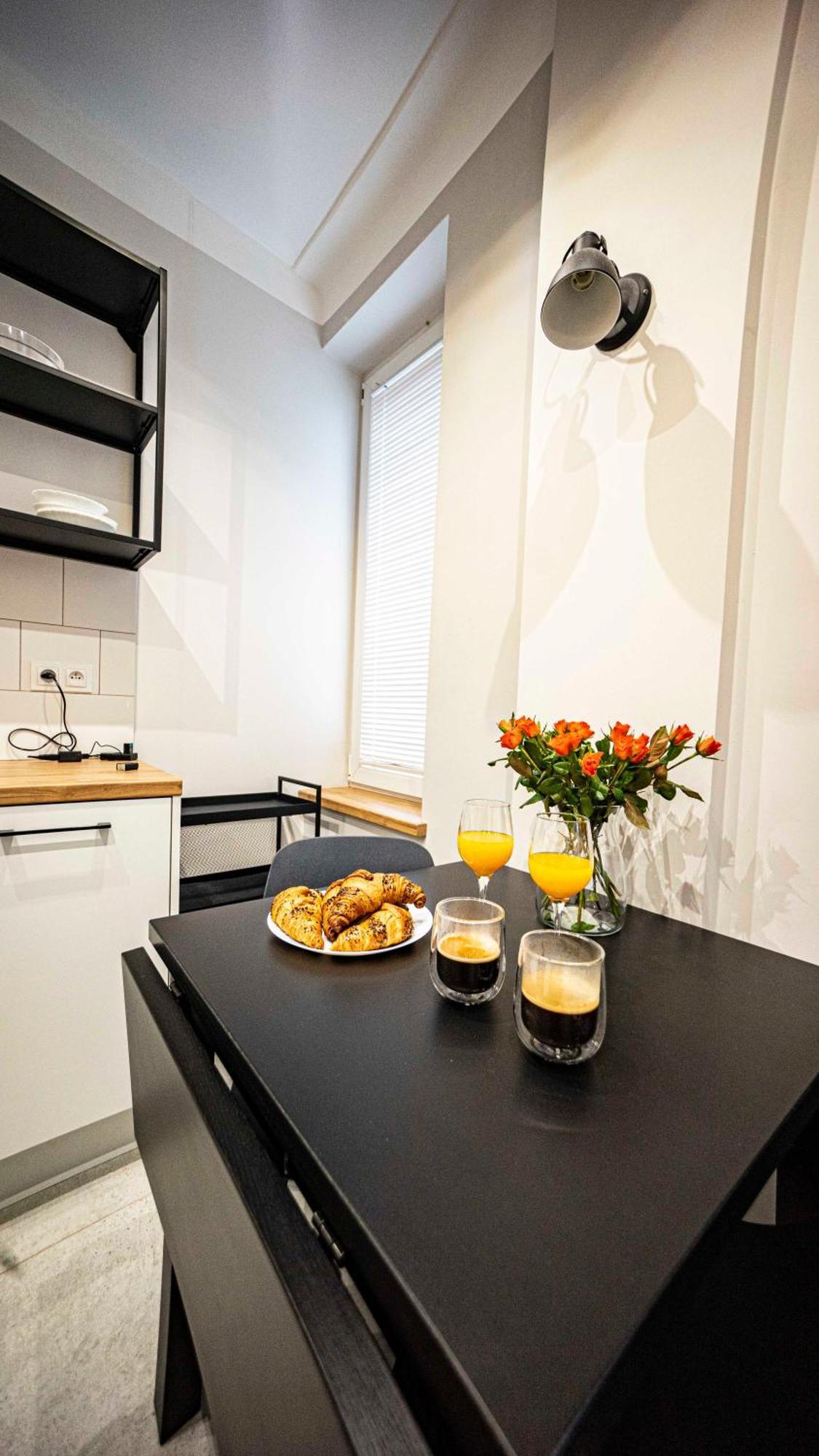 Apartament W Centrum Warszawy - Dworzec Centralny Warszawa Eksteriør bilde